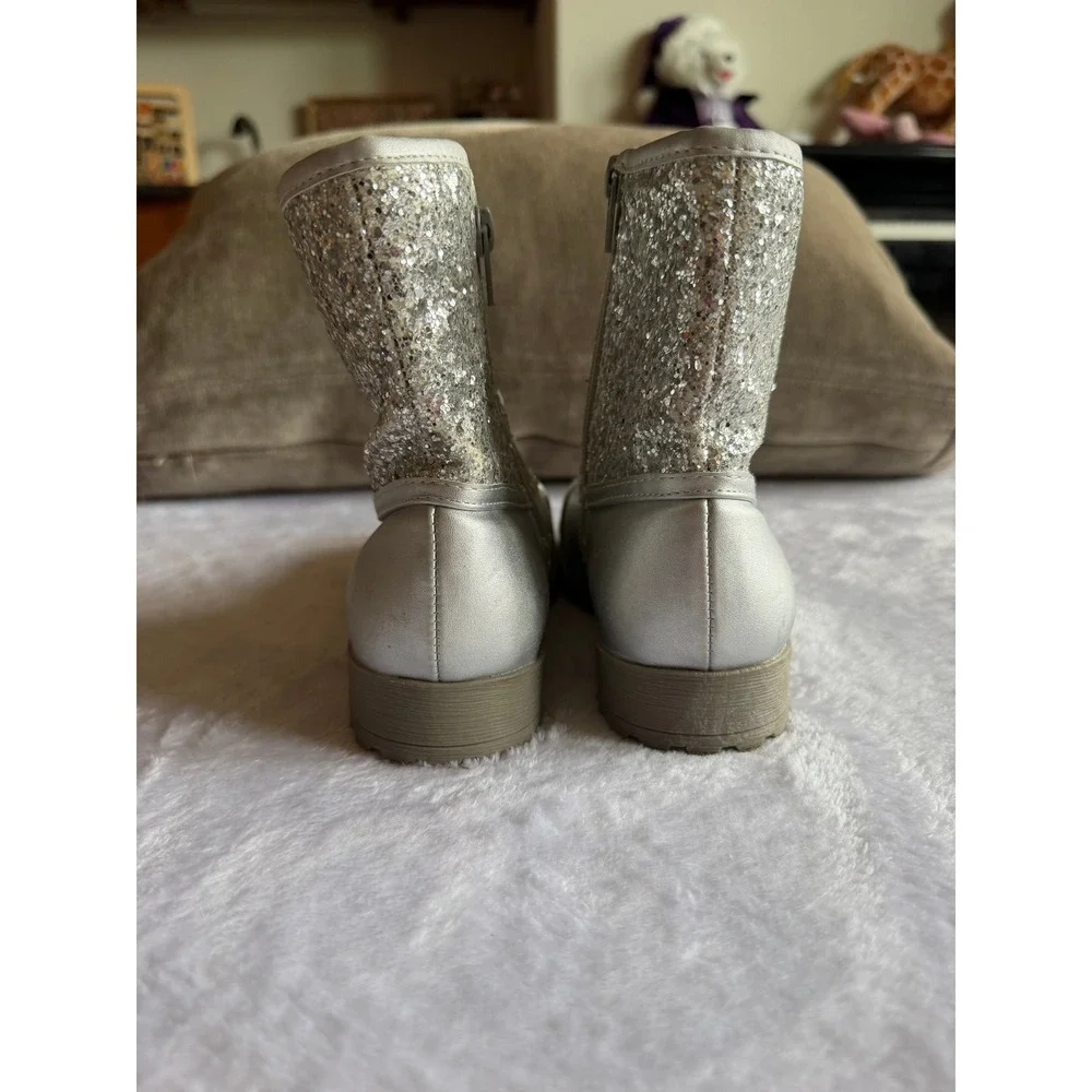 Dream Pairs Girls Silver Glitter Duck Boots Size 2 Youth Lace Up Side Zip